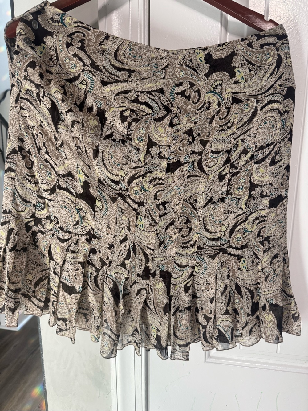 Jones New York 100% Silk Paisley Ruffle Skirt Size 10